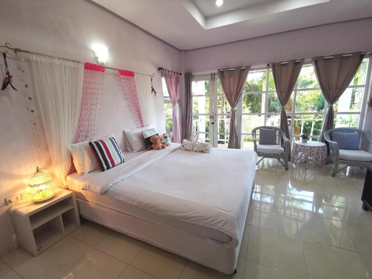 Prathana Garden Beach Resort Hua Hin Exterior photo