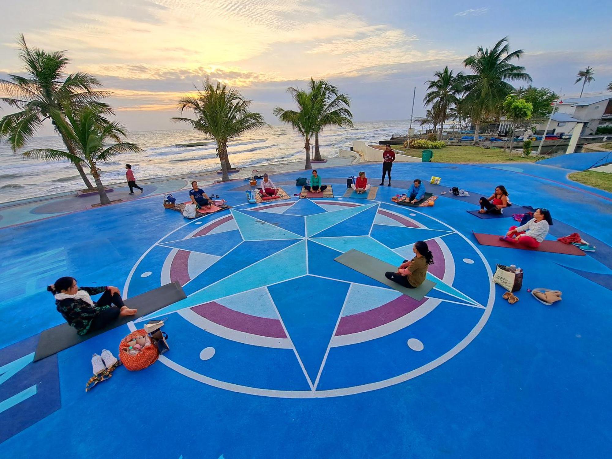 Prathana Garden Beach Resort Hua Hin Exterior photo